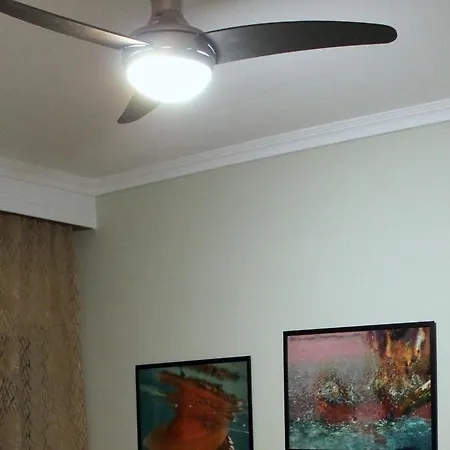 Medusa Apartment, * Aszproválta