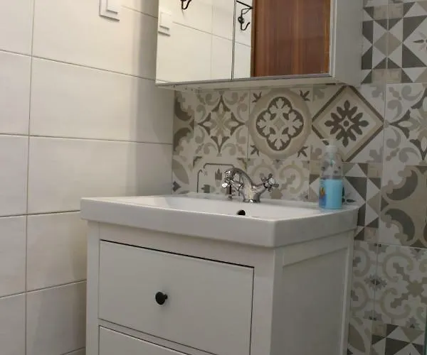 Medusa Apartment, Апартаменты Аспровальта